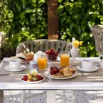 Hotel Masseria Del Carrubo