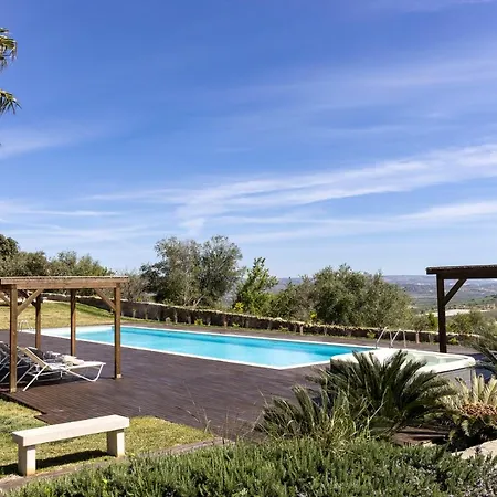 Masseria Del Carrubo